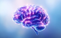 Alzheimer : ce casque français à infrarouges pourrait ralentir la maladie sans médicament