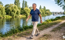 Marche lymphatique : la tendance de l'été ne demande aucune technique, mais elle exige de vos mollets un travail précis