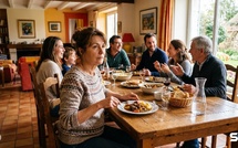 En comparant la solitude de 175 000 seniors, des chercheurs ont découvert que se sentir seul pese plus sur notre mémoire que de vivre seul