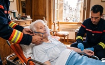 Canicules : près de 8 000 morts en excès cet été, 9 sur 10 en août avaient plus de 75 ans selon Santé publique France