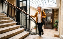 Journée mondiale de l'arthrose : la Fondation Arthrose recommande l'escalier à ceux qui ont mal aux genoux, l'Assurance maladie pose une exception
